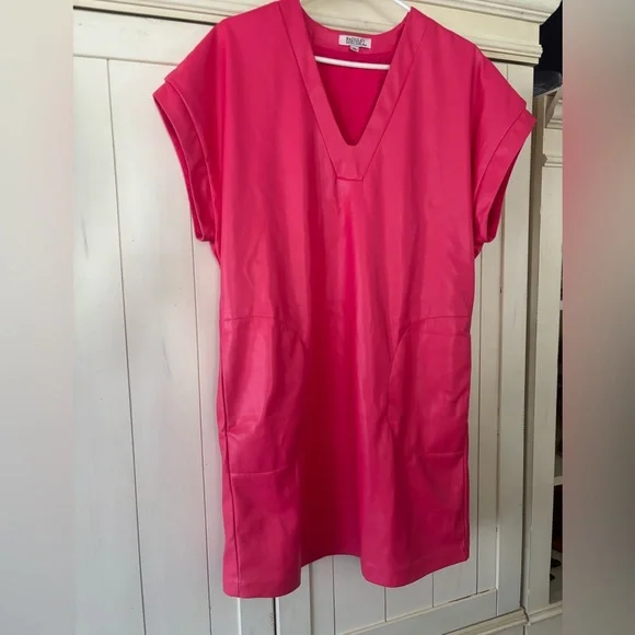 Badgley Mischka | Dresses | Badgley Mischka Hot Pink Tshirt Dress Xs | Poshmark Badgley Mischka | Dresses | Badgley Mischka Hot Pink Tshirt Dress Xs | Poshmark